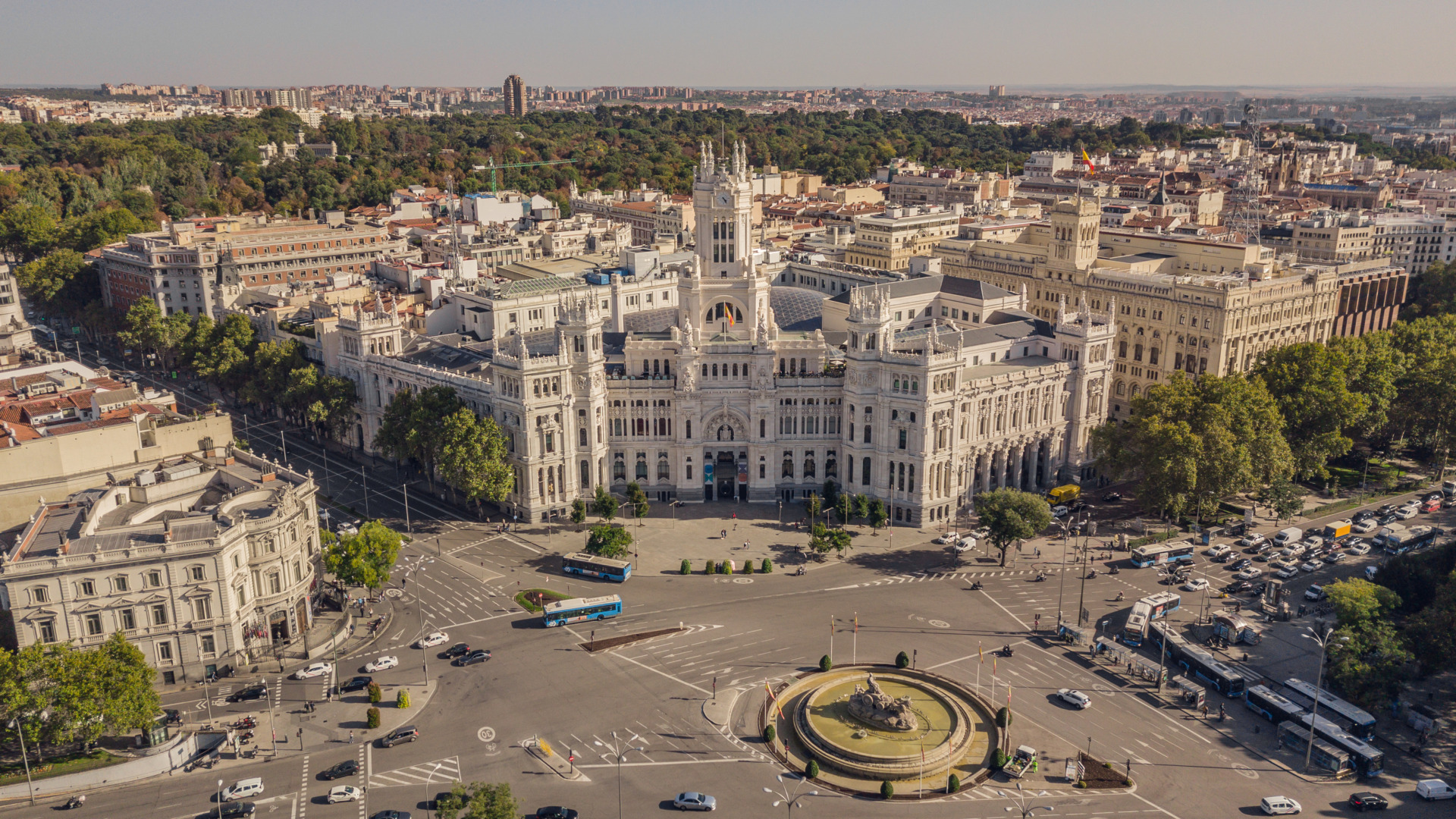 city hall of madrid and plaza de cibeles 2026 01 07 06 03 17 utc